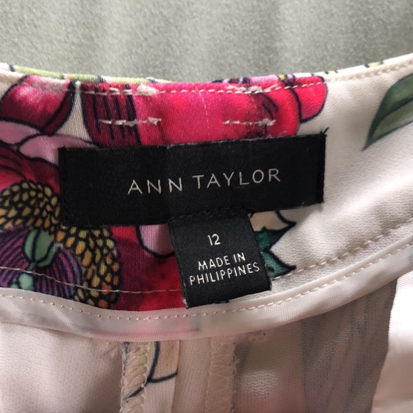 Ann Taylor cropped pants sz 12 - Picture 2 of 6